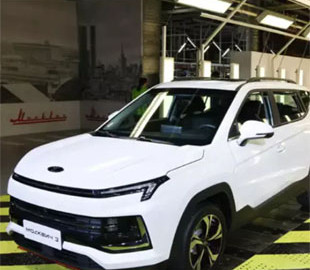 Зірка "Кварталу 95" спародіював, як Лукашенко ховався від "замаху України та Польщі під керівництвом НАТО"