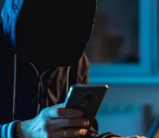 Вкрадені у блогерки Ксюши Манекен мільйони гривень поліція заблокувала на рахунках шахраїв