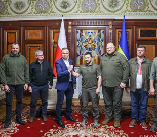 Дуда привітав українців з Днем державності: «Дякую, Україно, що ти є!»