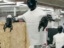 Найшвидша розробка у світі. Британська компанія показала, як за рекордний час створила гуманоїдного робота