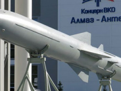 Надзвук та складна траєкторія. Головне про ракети "Онікс" і чому їх не вдається збивати