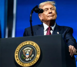 Трамп купив облігації Netflix у розпал боротьби стримінгу за Warner Bros.