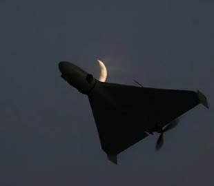 Не збій і не РЕБ: експерт розкрив справжнє призначення "шахедів", які довго літають по колу