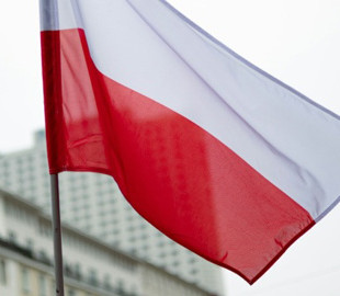 ЦПД попереджає про активізацію російської дезінформації в Польщі напередодні Дня незалежності