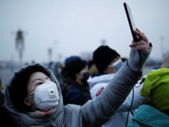 Китайские интернет-пользователи высмеивают действия властей в борьбе с коронавирусом