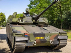 Нідерландська армія представила першу модернізовану БМП CV90: її можуть отримати ЗСУ