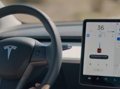 Автомобили Tesla будут самостоятельно объезжать дорожные ямы