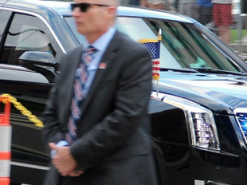 Президент Джо Байден приказал органам власти США прекратить закупки машин с ДВС к 2035 году