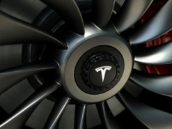 В Южной Корее начато расследование по обвинению автопилота Tesla в убийстве человека