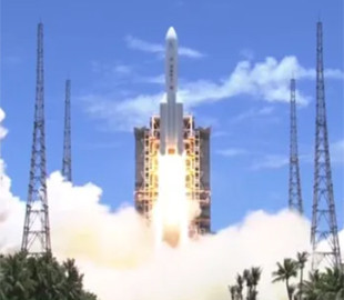 Китай хоче побудувати гігантську сонячну електростанцію в космосі: що відомо