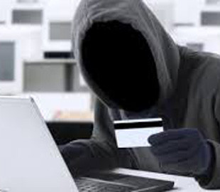 Псевдобанкір видурив у чоловіка 57 тисяч гривень