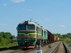 У Чернівцях жінку збив потяг