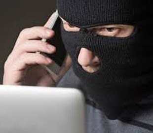 Розмова з «менеджером банку» вартувала жінці 215000 гривень