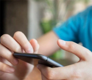 Держдума рф розглядає можливість створення системи, яка буде контролювати активність дітей в інтернеті - росЗМІ