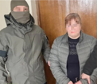 В Україні впіймали зрадницю, що збирала інформацію про переміщення ЗСУ