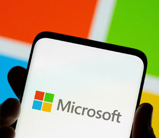 Microsoft заборонив поліції розпізнавати обличчя через Azure