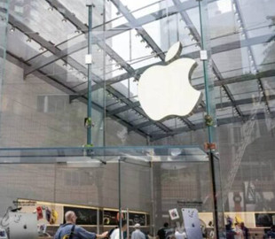 Apple готує настільного робота-компаньйона із Siri на базі ШІ до 2027 року