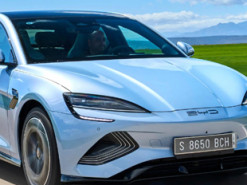 Китайська BYD обігнала Tesla і стала найбільшим виробником електромобілів у світі