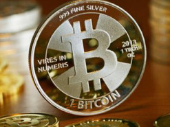 Биткоин установил новый рекорд: в сети зарегистрировано 28,39 млн адресов