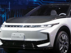 Foxconn начнёт принимать заказы на электрический кроссовер Model C с 18 октября