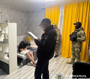 На Вінниччині викрили п’ятьох чоловіків, які через мережу дропів легалізували кошти від шахрайств