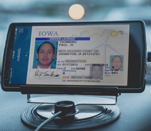Смартфоны смогут заменить водительские удостоверения