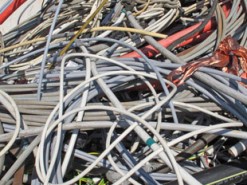 Почему в Украине воруют кабель и как с этим бороться