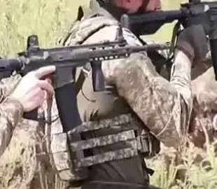 Витісняє автомат Калашникова: в "Хартії" розповіли про переваги української гвинтівки UAR-15