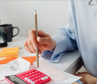 Українці масово отримують фальшиві платіжки за комуналку: як не стати жертвою шахраїв