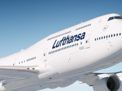 Lufthansa готує мільйонні позови проти екоактивістів, які блокували роботу аеропортів