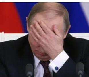 В Москве перед Минобороны устроили антивоенную акцию. Фото