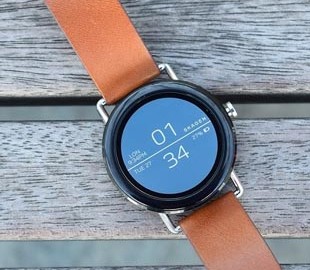 Осенью Qualcomm наконец-то выпустит новую однокристальную систему для умных часов