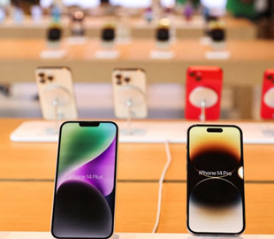 iPhone з кожним роком стає менш вигідною інвестицією