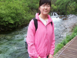 У Китаї вийшла з в’язниці журналістка, засуджена за репортажі про COVID-19