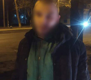 В Днепре мужчина пытался украсть коммуникационные кабели