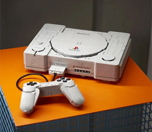 LEGO перетворила першу PlayStation на величезний конструктор майже у натуральному масштабі