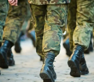 Чи можуть мобілізувати людину без військового досвіду: відповідь юристів