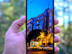 Нова технологія Samsung для дисплеїв покращить автономність смартфонів