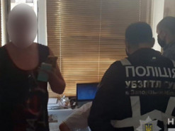Жительку Запоріжжя викрили на розповсюдженні дитячої порнографії