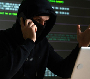 Два десятка платежей за 13 минут: мошенники поставили рекорд с украденной картой Ощадбанка