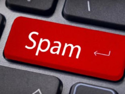 У США чиновника звільнили після розсилання пісні Тупака чотирьом тисячам колег