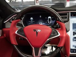 Tesla серьезно обновит мультимедийную систему своих электромобилей