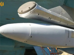 Українські розробники інтегрували ракети ADM-160 MALD у винищувачі Су-27