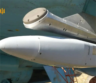 Українські розробники інтегрували ракети ADM-160 MALD у винищувачі Су-27