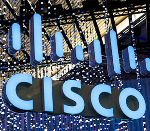 Инженеры Cisco предупредили о критических уязвимостях в роутерах