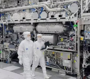 У разі захоплення Тайваню, всі літографічні машини TSMC будуть віддалено знищено