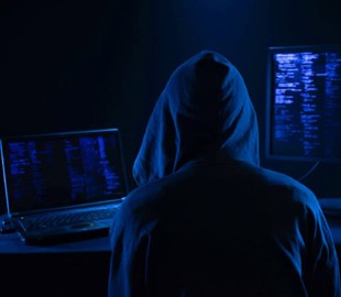 Хакеры взломали сервер ФСБ России