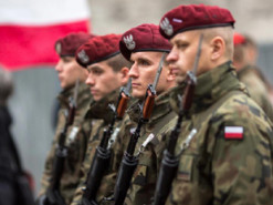 Польща створила найбільшу армію в ЄС, але виявилася не готовою до нової загрози, - WP
