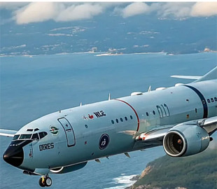 Біля берегів Мексики помітили "вбивцю підводних човнів" ВМС США: що задумали в Білому домі