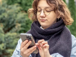 Де не можна зберігати смартфон: 4 місця, про які більшість власників навіть не здогадується